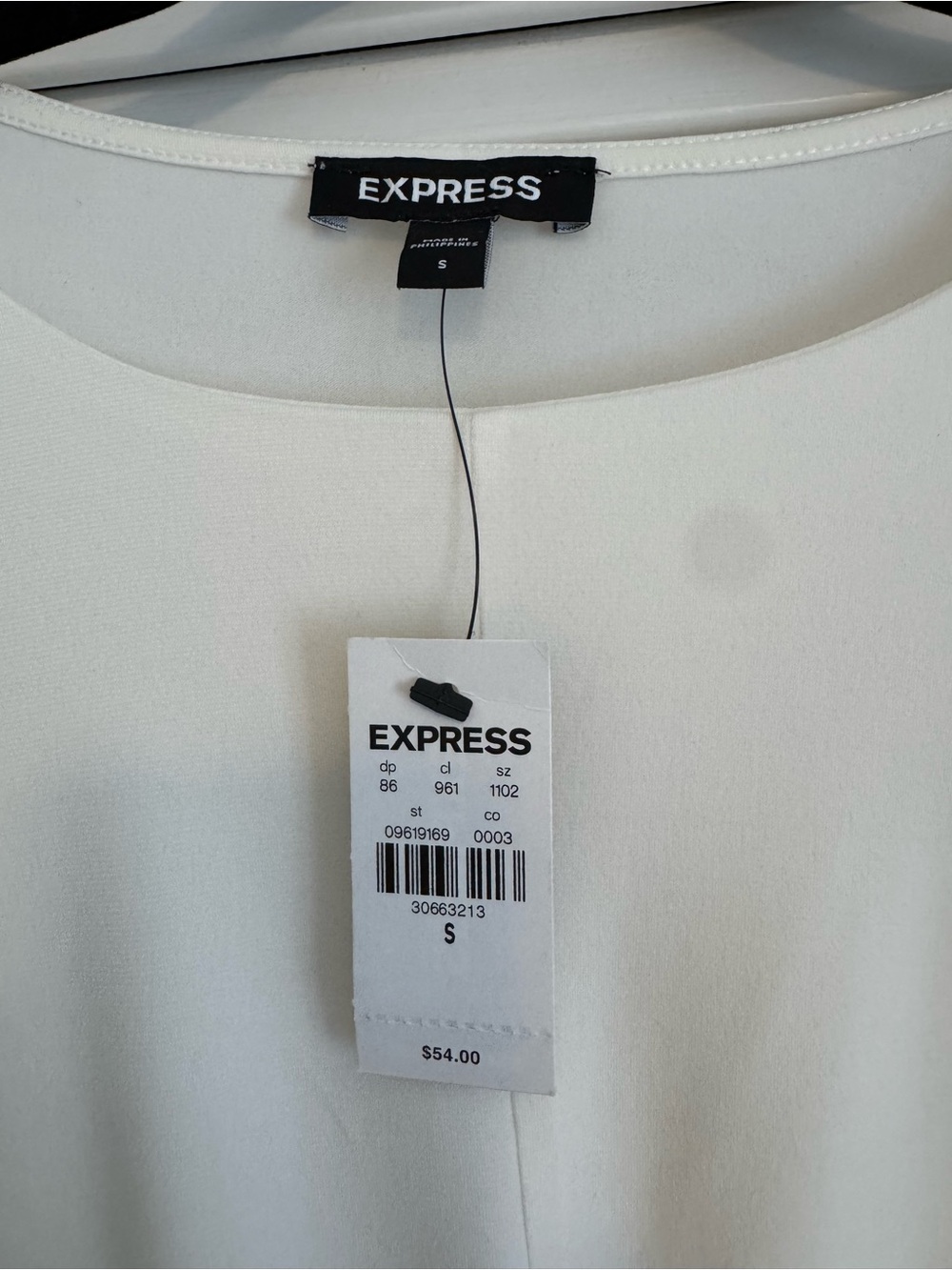 Express White Long-Sleeve Twist Front Top - NWT - Picture 4 of 4